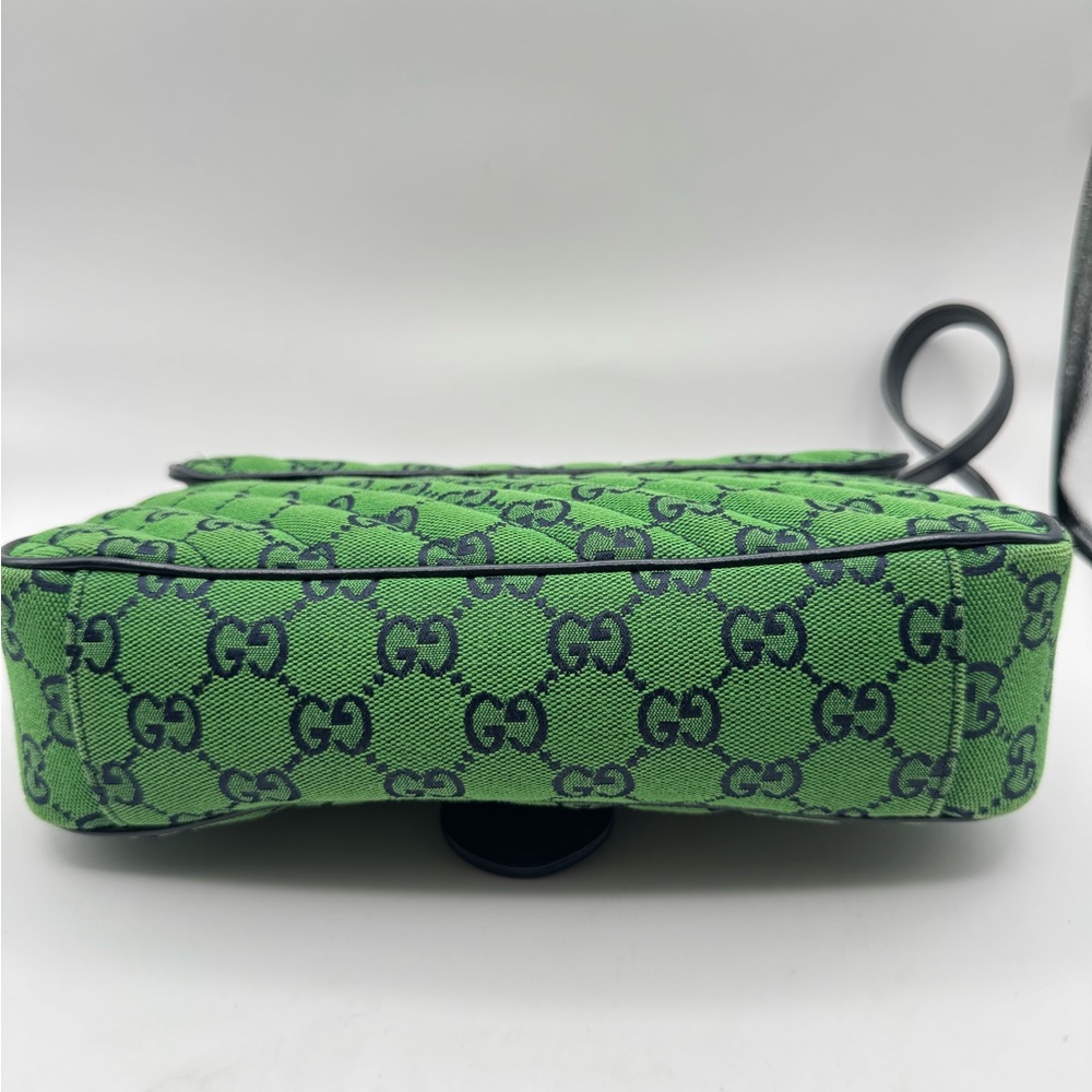 Gucci GG Canvas Small Marmont Matelassê Shoulder bag. - Picture 6 of 15